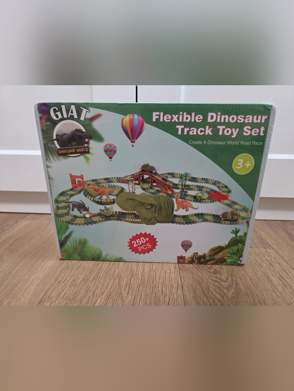 Giat Flexible Dinosaur Track Toy Set